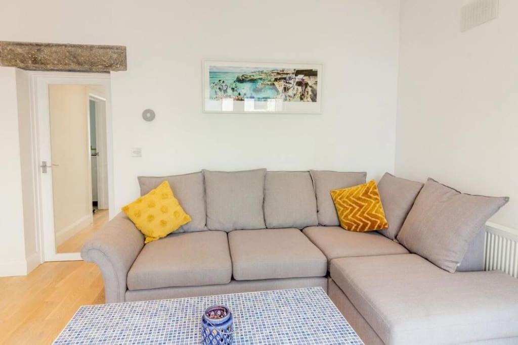 Newly Refurbished Traditional Cottage Blackrock 布莱克罗克 外观 照片